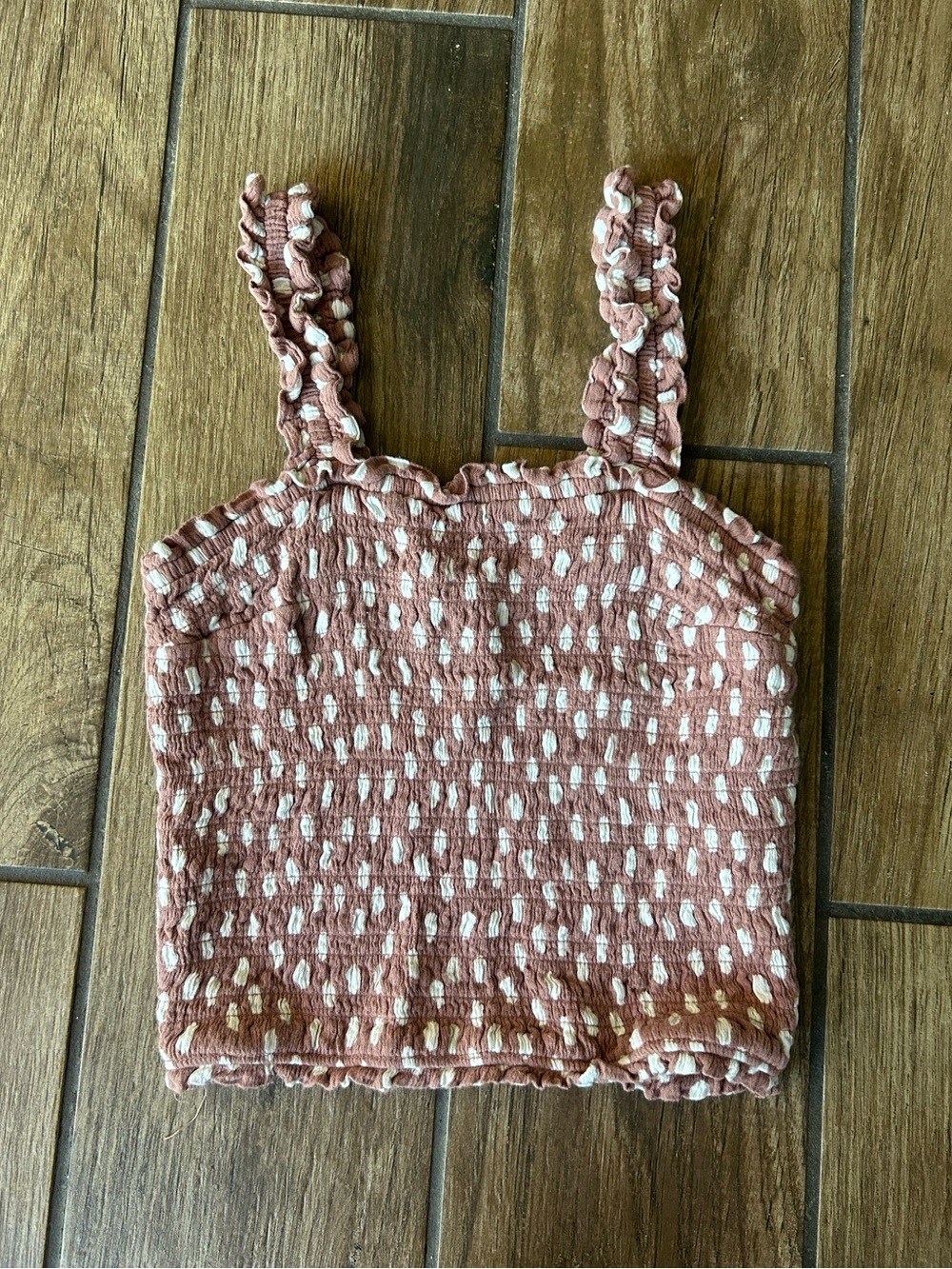 Abercrombie & Fitch white and pink polka dot crop top